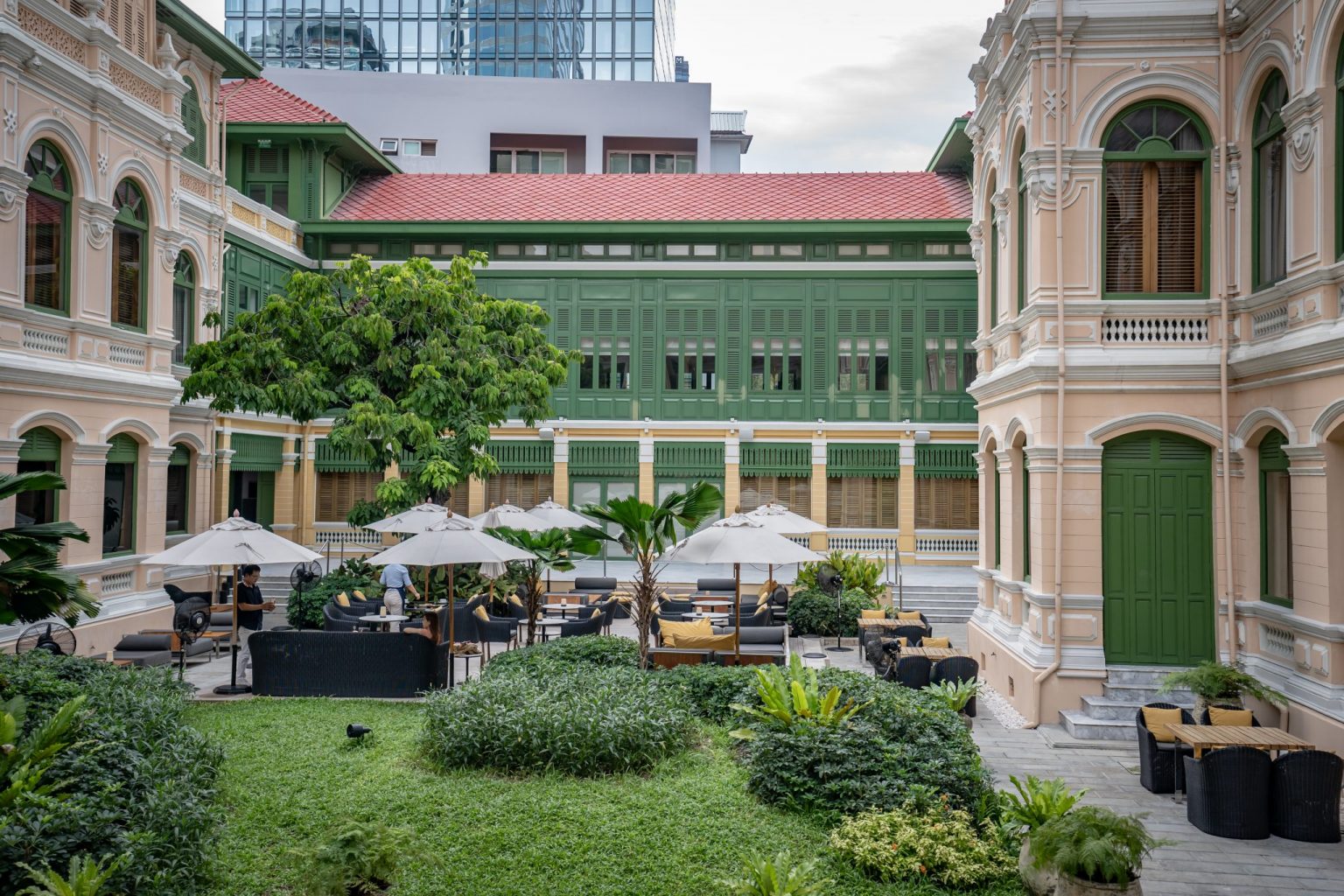 Paii (พาย) ห้องอาหารโมเดิร์นไทยซีฟู้ด ที่ไปกี่ครั้งก็ไม่เคยพอ Hungry-Hub-Paii-Cover