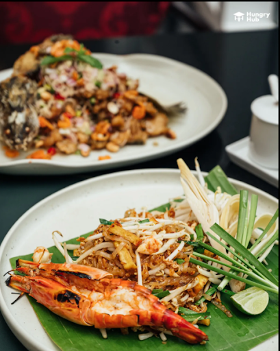 เมนูผัดไทยกุ้งแม่น้ำ