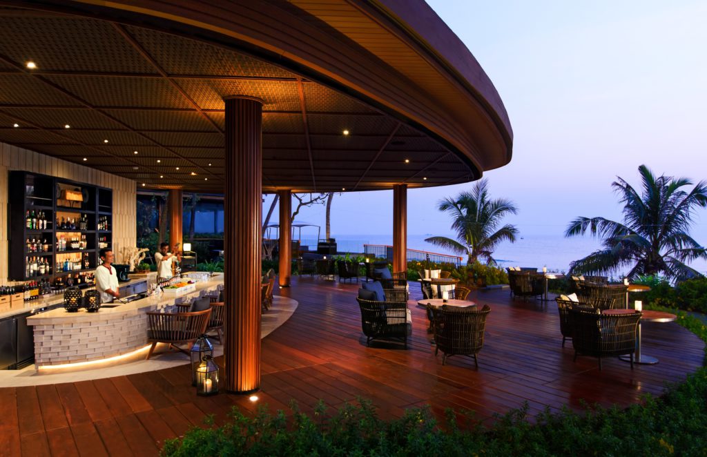 ร้านอาหารหัวหิน Pool Bar