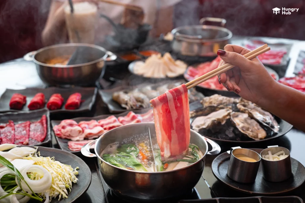 บุฟเฟ่ต์ชาบู You&I Premium Suki Buffet