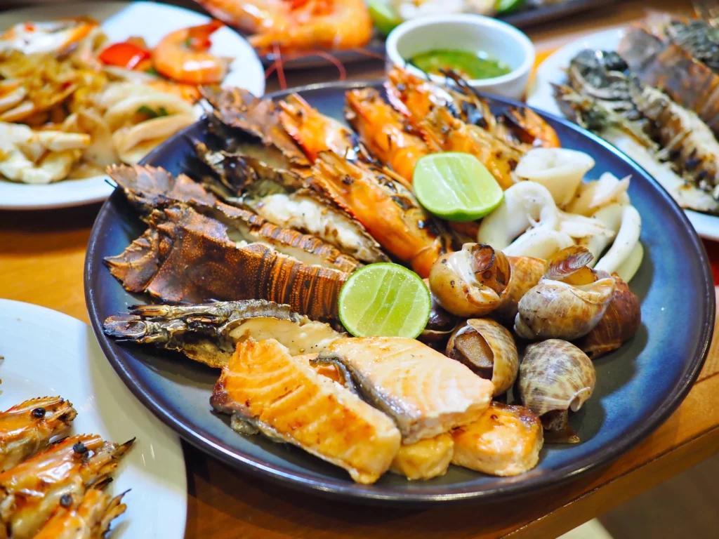 บุฟเฟ่ต์ อาหารทะเล เครฟ (โรงแรมอลอฟท์ กรุงเทพ - สุขุมวิท 11)