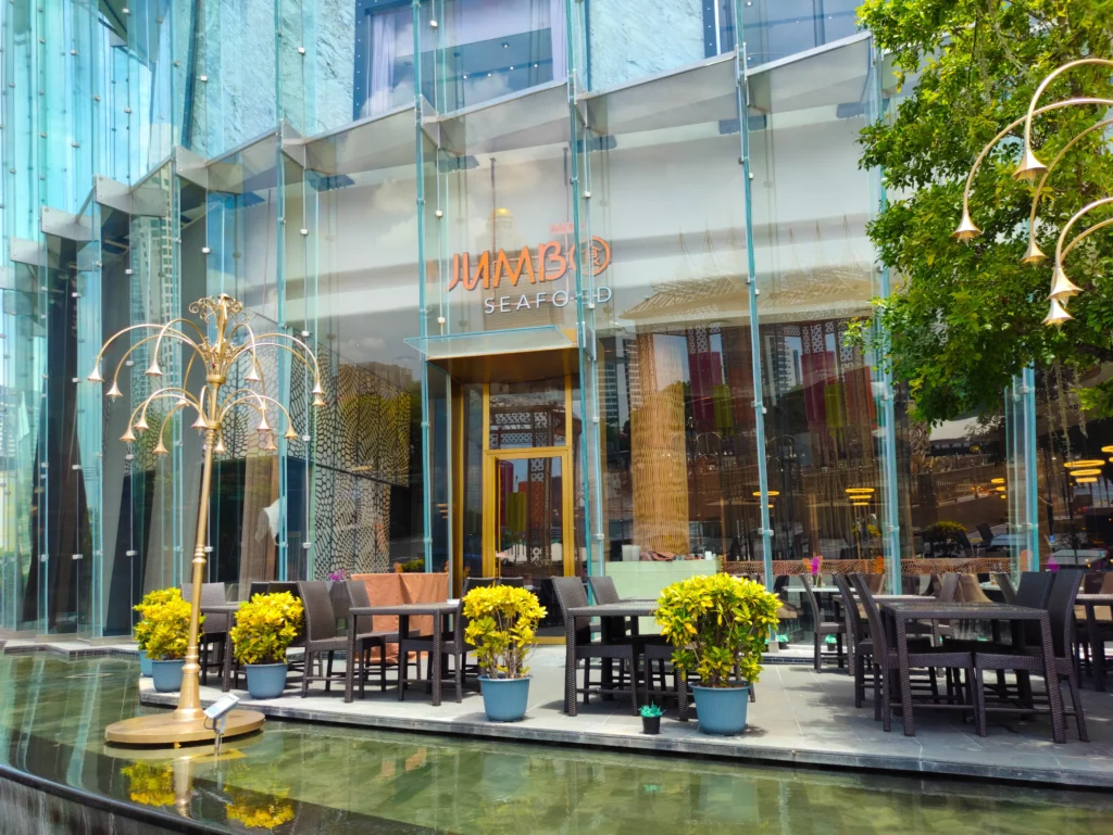 12 Best Places To Eat At ICONSIAM (Bangkok)! - EatandTravelWithUs