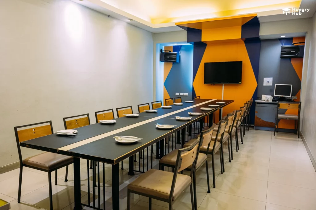 ร้านอาหารเพลิน