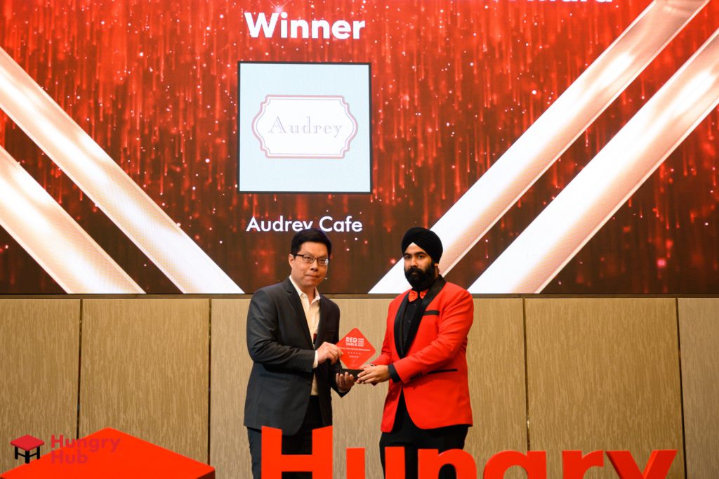Hungry Hub Red Table Award 2022 23 1024x682