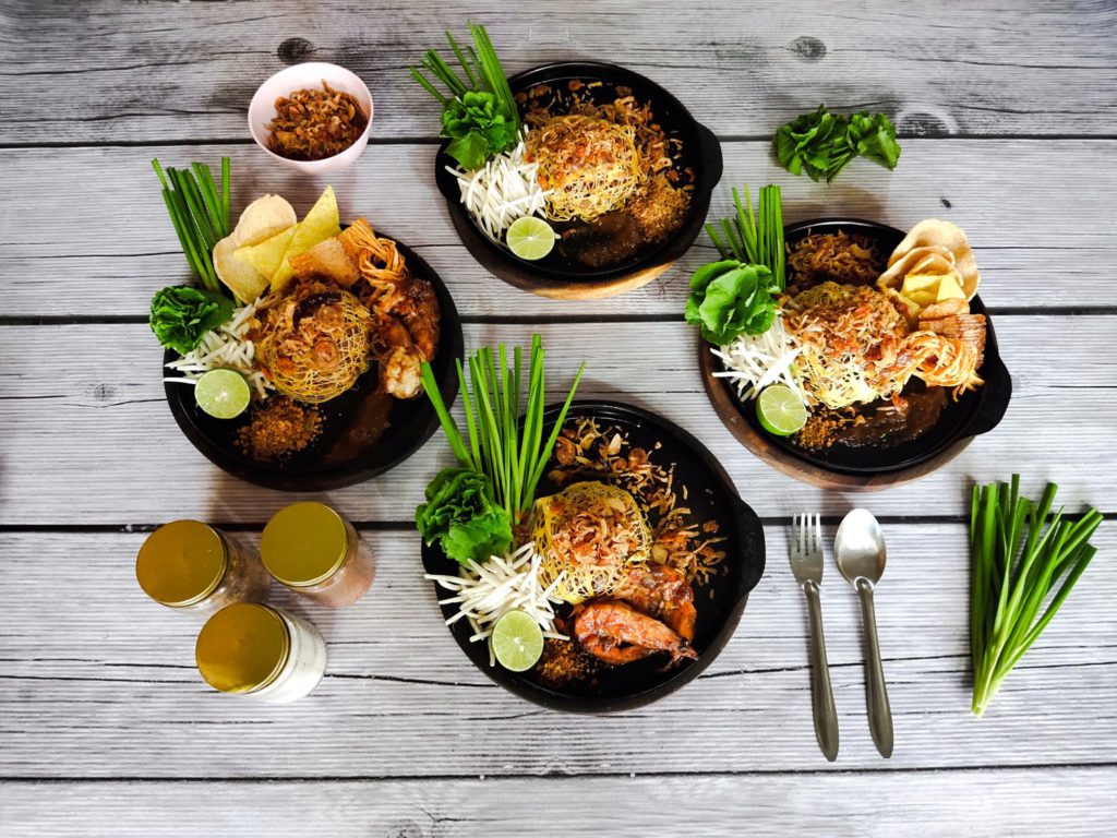 Pic5 ผัดไท นรกแตก