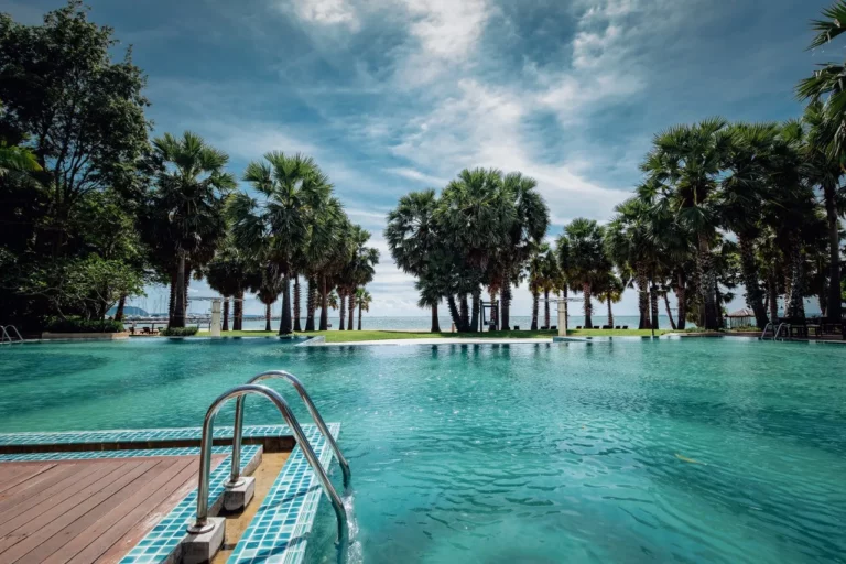 Ravindra Beach Resort & Spa Staycation (Pattaya) (4)