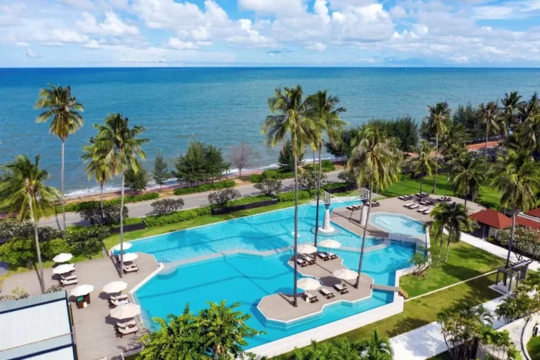 Wyndham Hua Hin Pranburi Resort & Villas (2)