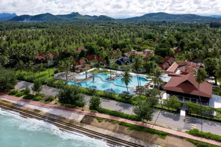 Wyndham Hua Hin Pranburi Resort & Villas (3)