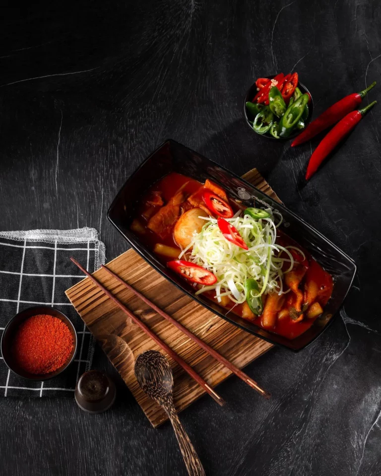 ต๊อกโบกี Choongman Chicken เมนูอาหารเกาหลี Hungry Hub