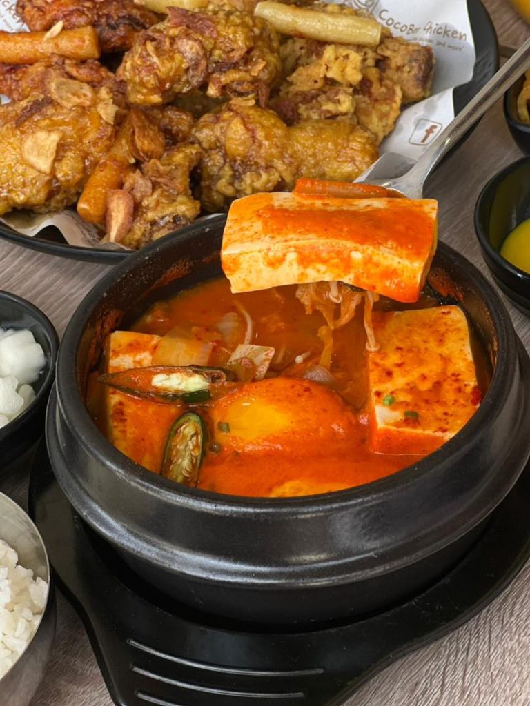 Sundubu-jjigae เมนูอาหารเกาหลี Cocobee Chimaek Hungry Hub