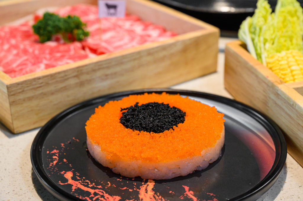 กุ้งบดคาเวียร์ MJ Hotpot