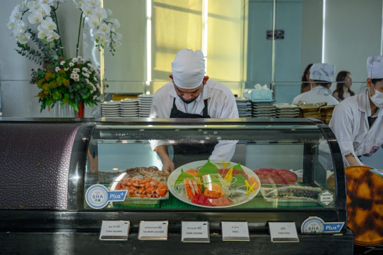 Bangkok Balcony buffet