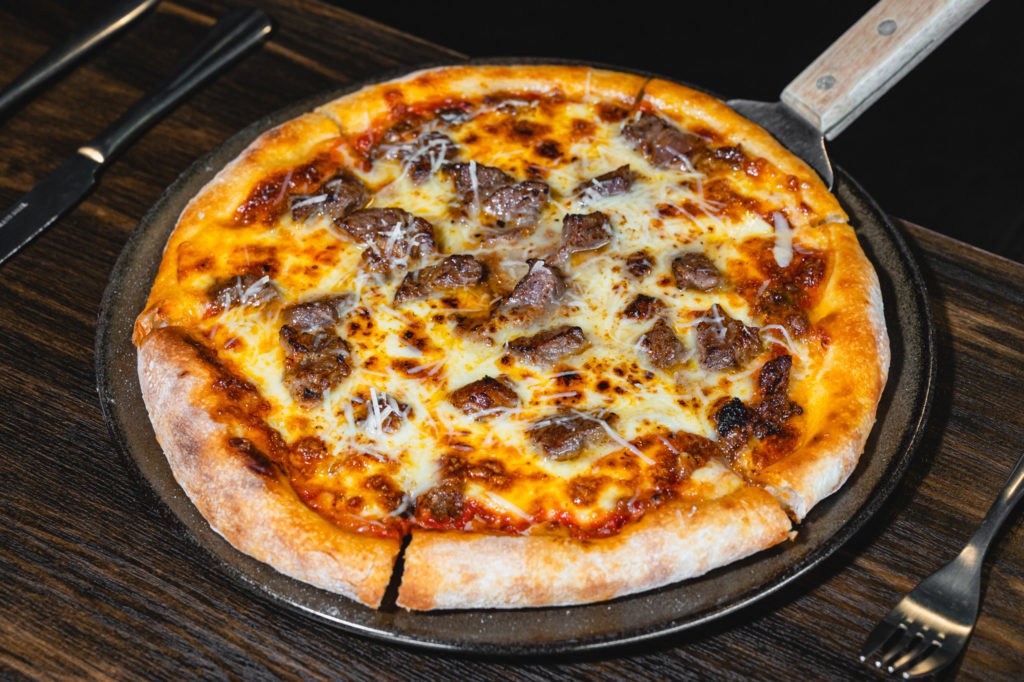 Bulwark ราชพฤกษ์ เมนูอาหาร Meat Lover’s Pizza 