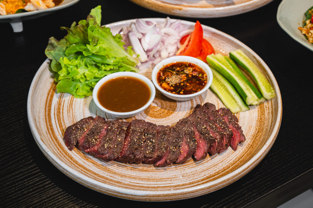 Grill 200G Australian Grass Fed Sirloin With Herb E San Sauce