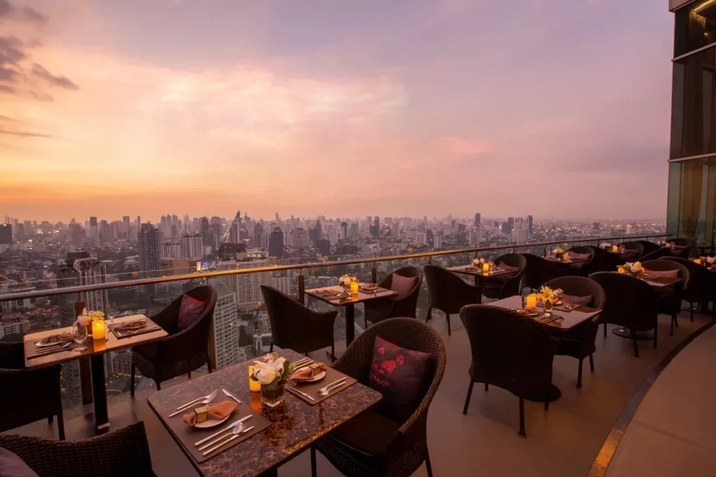 Cielo Sky Bar & Restaurant Rooftop ร้านอาหารเคาท์ดาวน์ 2025