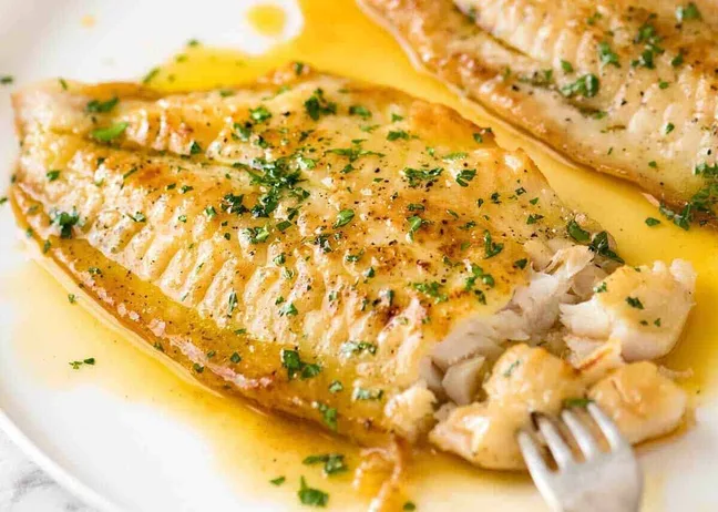 grilled sea bass with lemon butter sauce_Food Pairing