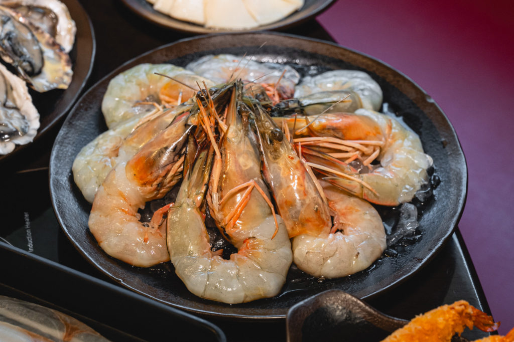 กุ้งแม่น้ำ (River Prawn) เมนูแนะนำ You&I Premium Suki Buffet