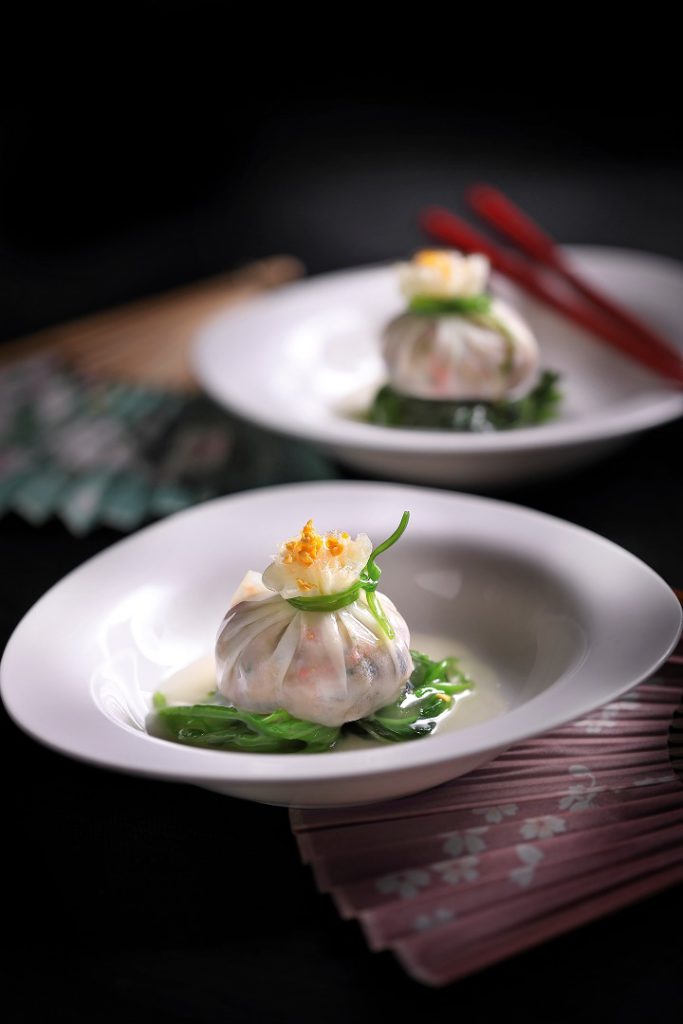 Pork Beef  Chicken   Steamed Diced Abalone Wrapped W Egg White Skin