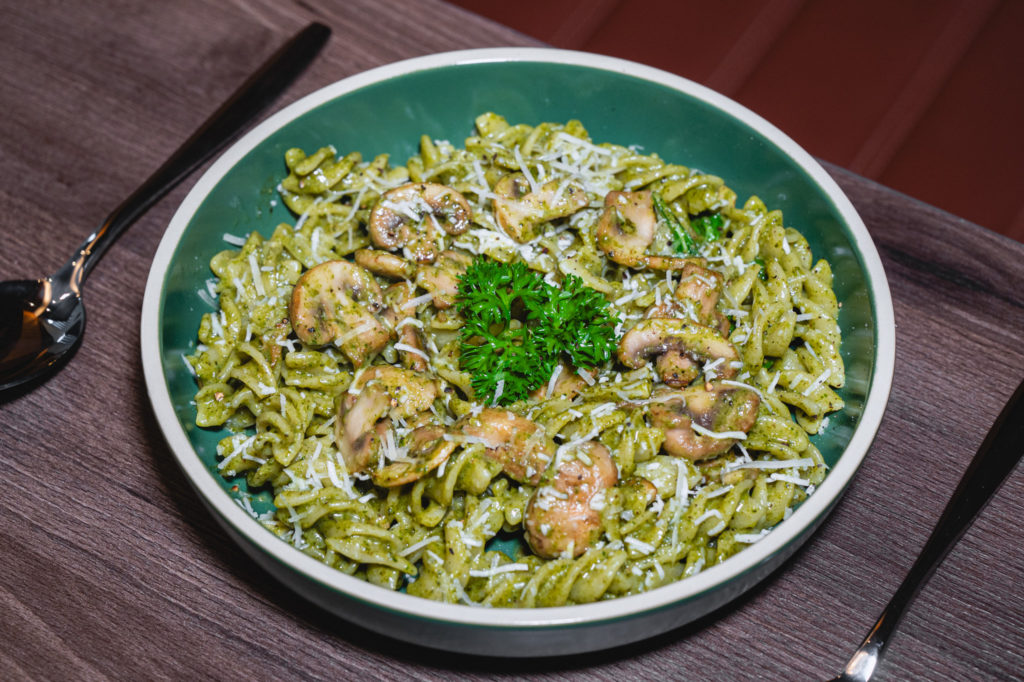 Carbonaro Pasta & Pizza Pesto Fusilli with Mushrooms 