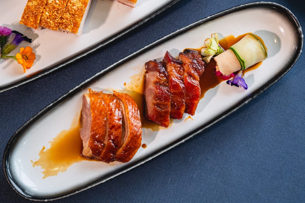 Bai Yun Banyan Tree หมูแดงและเป็ดย่าง
