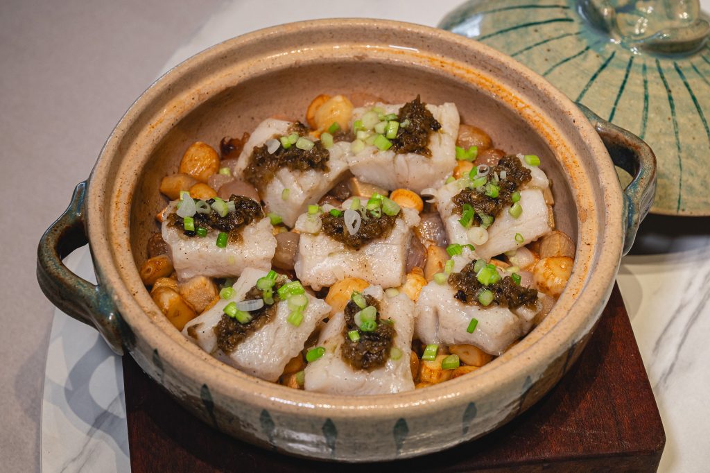 Purple Laurel Casserole Fish with Black Pepper Sauce