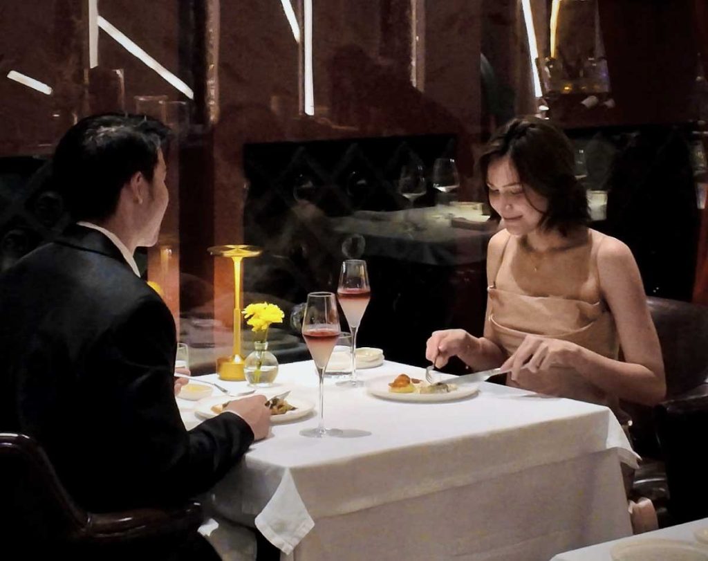 Ricci Italian Restaurant And Crudo Bar Vday Short