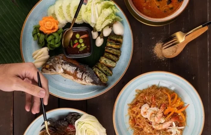Feelings Thai Eatery & Bar