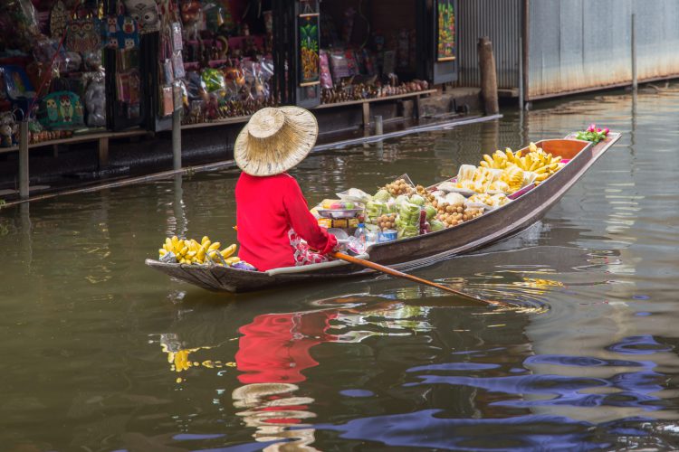 floating markets in Bangkok