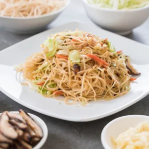 fried-noodles-plate_1339-2157